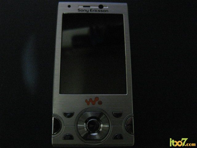 2337565agqq7wougz17lql.jpg